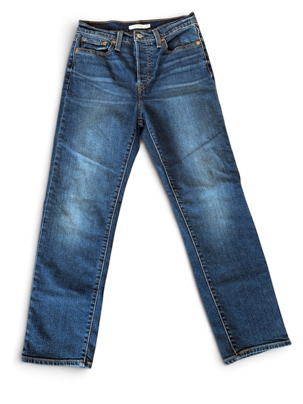 Levi's | EUC Wedgie Straight Button Fly Jeans in Medium Blue Wash